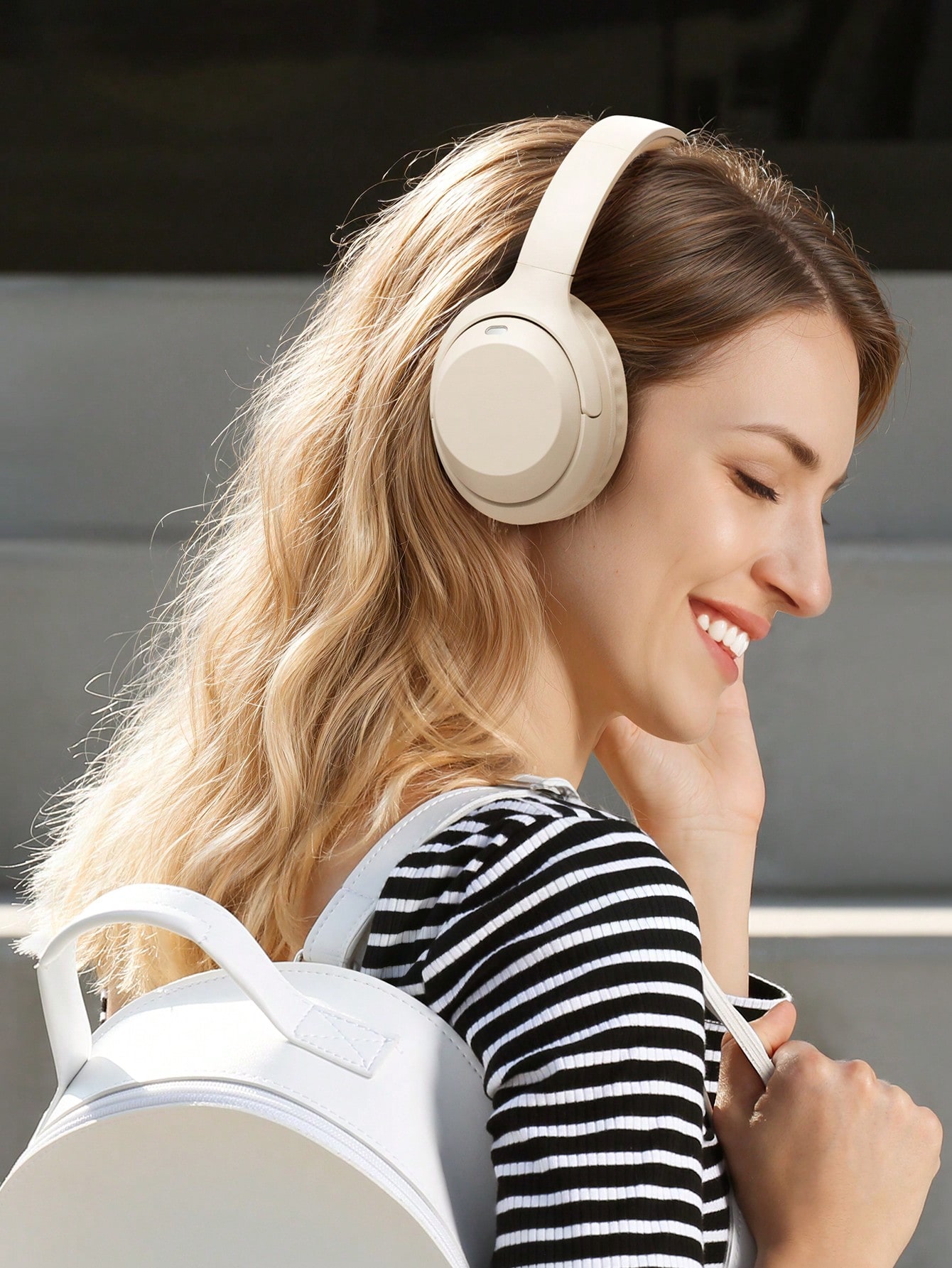 سماعات رأس لاسلكية جديدة من تي - مراجعة Usb C Earphone وسعره