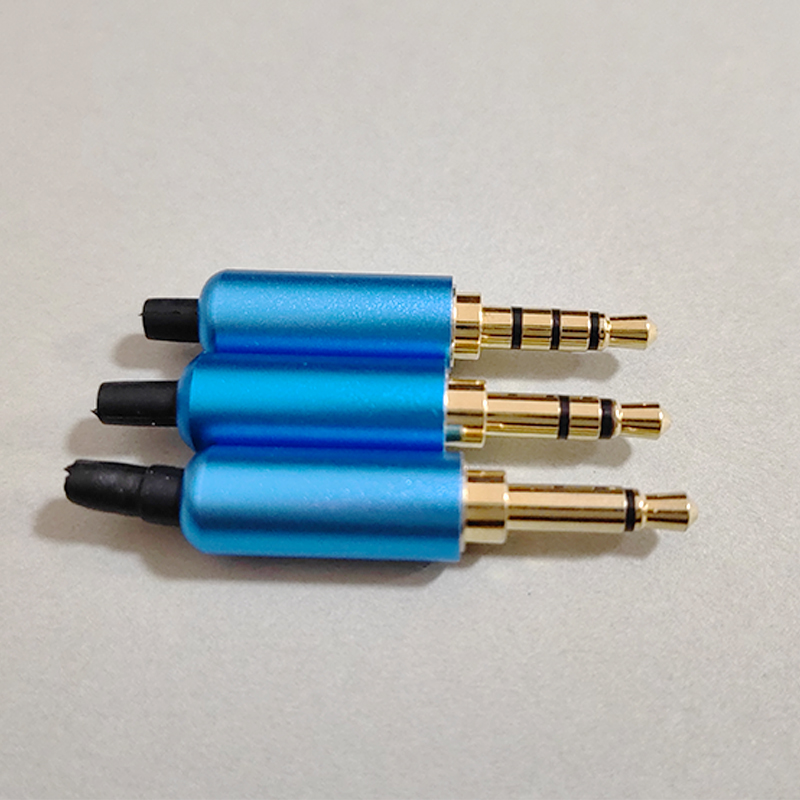 موصل صوتي 3.5 ملم بـ 2/3/4 أقط - مراجعة Audiophile Headphone Wired وسعره